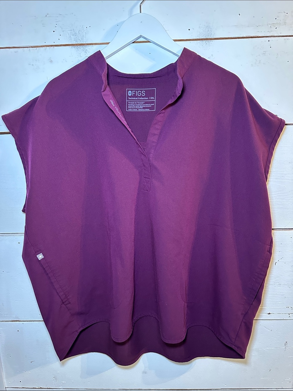 Figs Women’s Deep Purple Rafaela Scrub Top XXL